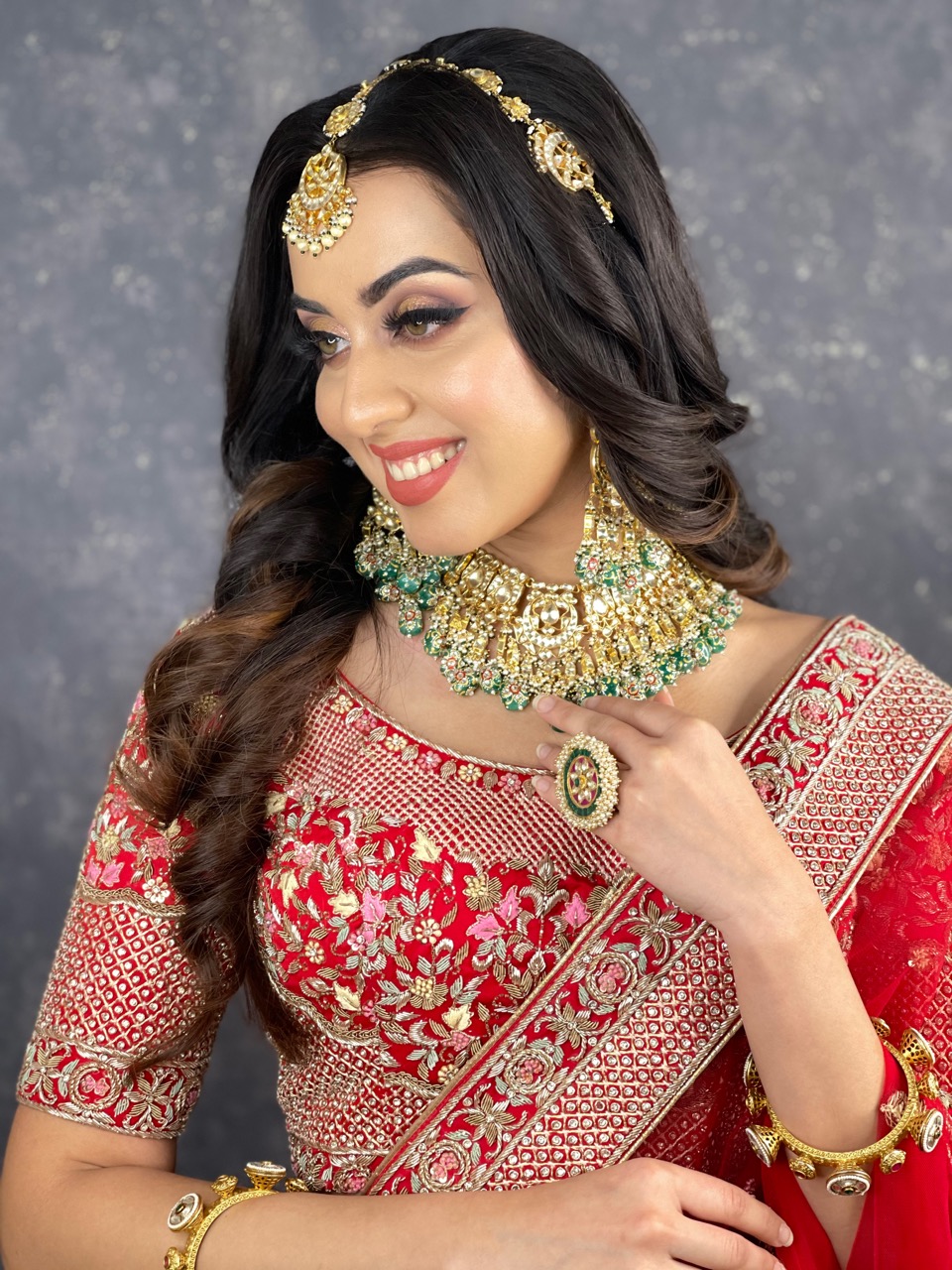 Kundan Jewellery Lehenga Punjabi Bride Makeup By For Punjabi Bride - Makeup By Tejaswni Jaipur Udaipur Wedding