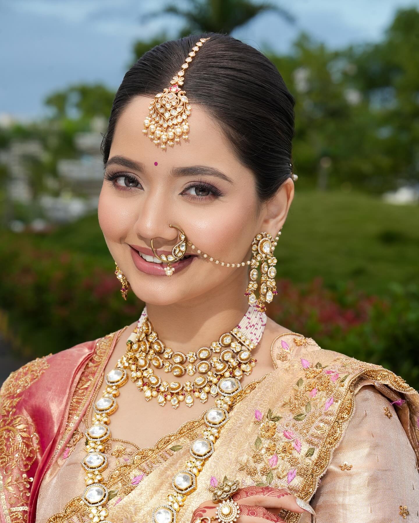 Royal Maratha destination wedding makeup