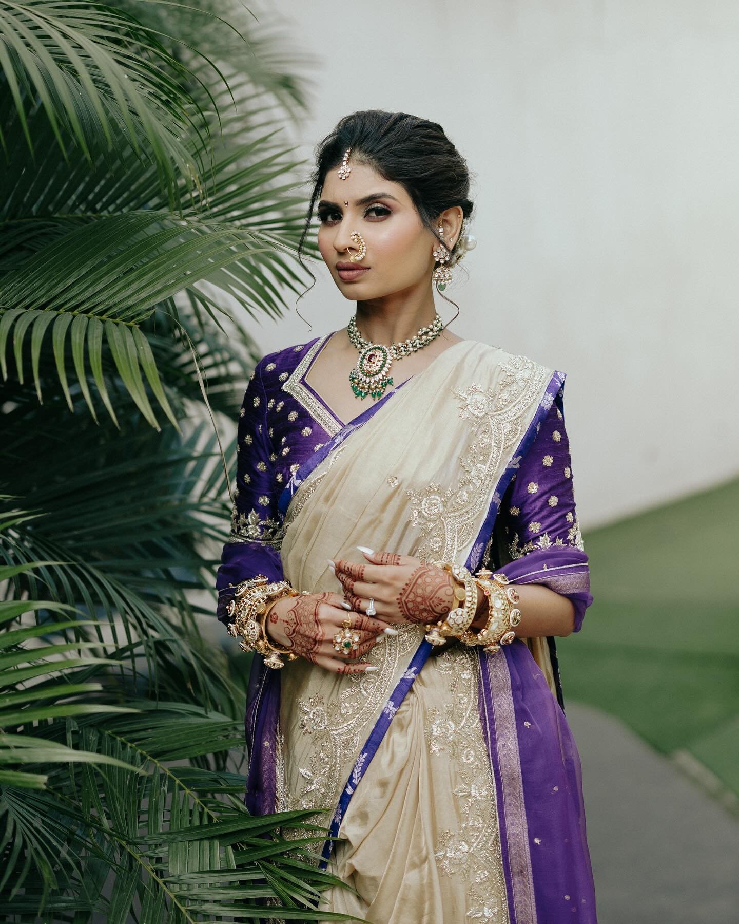 Traditional Nauvari Maharashtrian bride