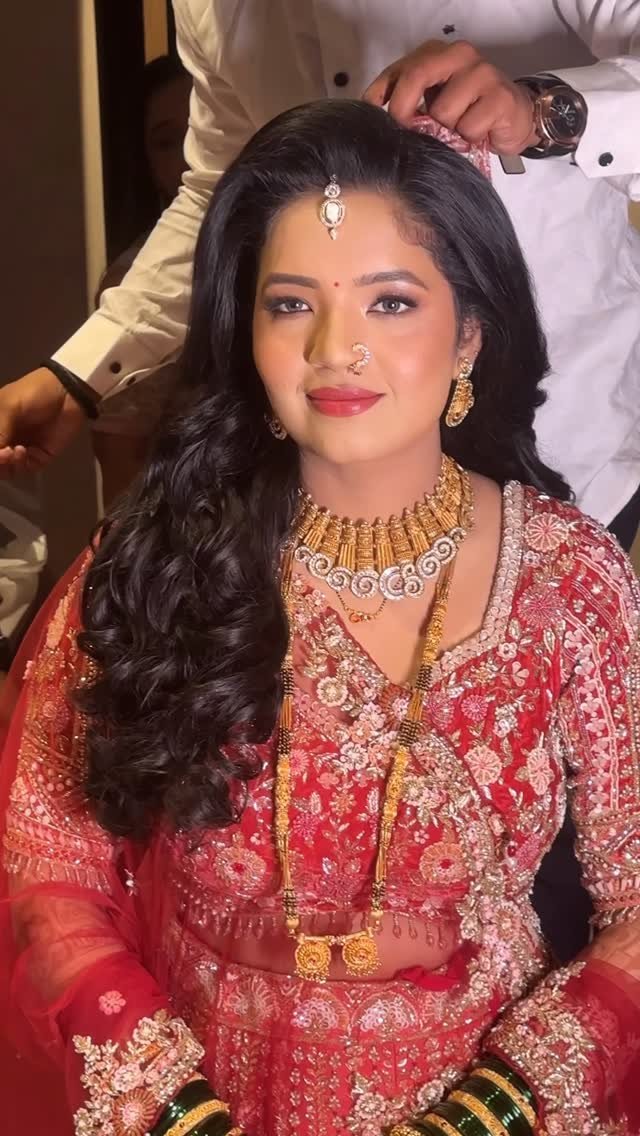 Reception makeup look by Tejaswini for an Indian wedding
