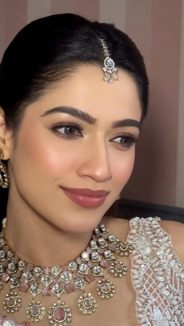 North Indian wedding makeup by Tejaswini — bridal portfolio 7