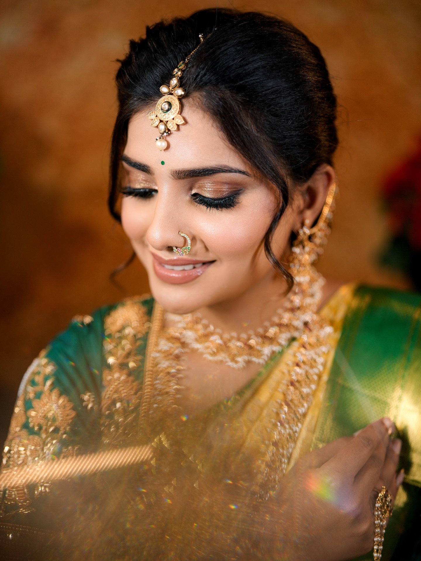Bridal wedding-day look by Tejaswini, South Indian styling