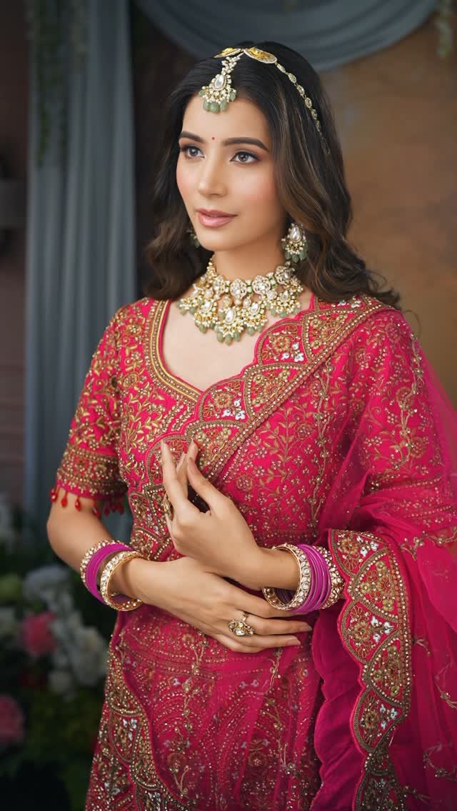 North Indian wedding makeup reel by Tejaswini Makeup Artist