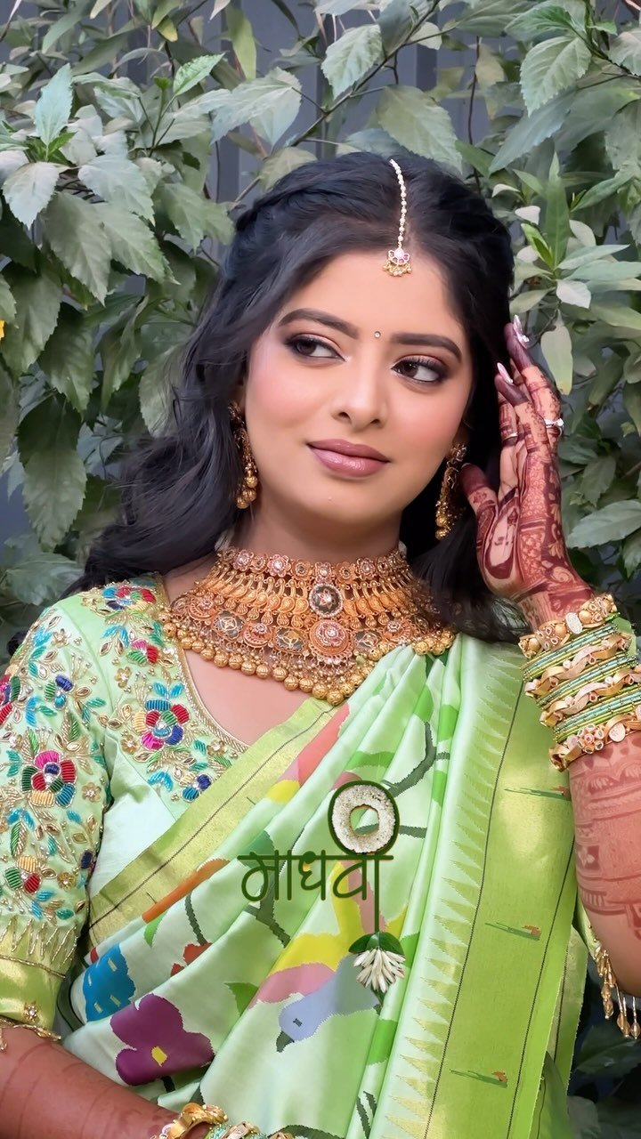 Marathi wedding makeup reel by Tejaswini Makeup Artist