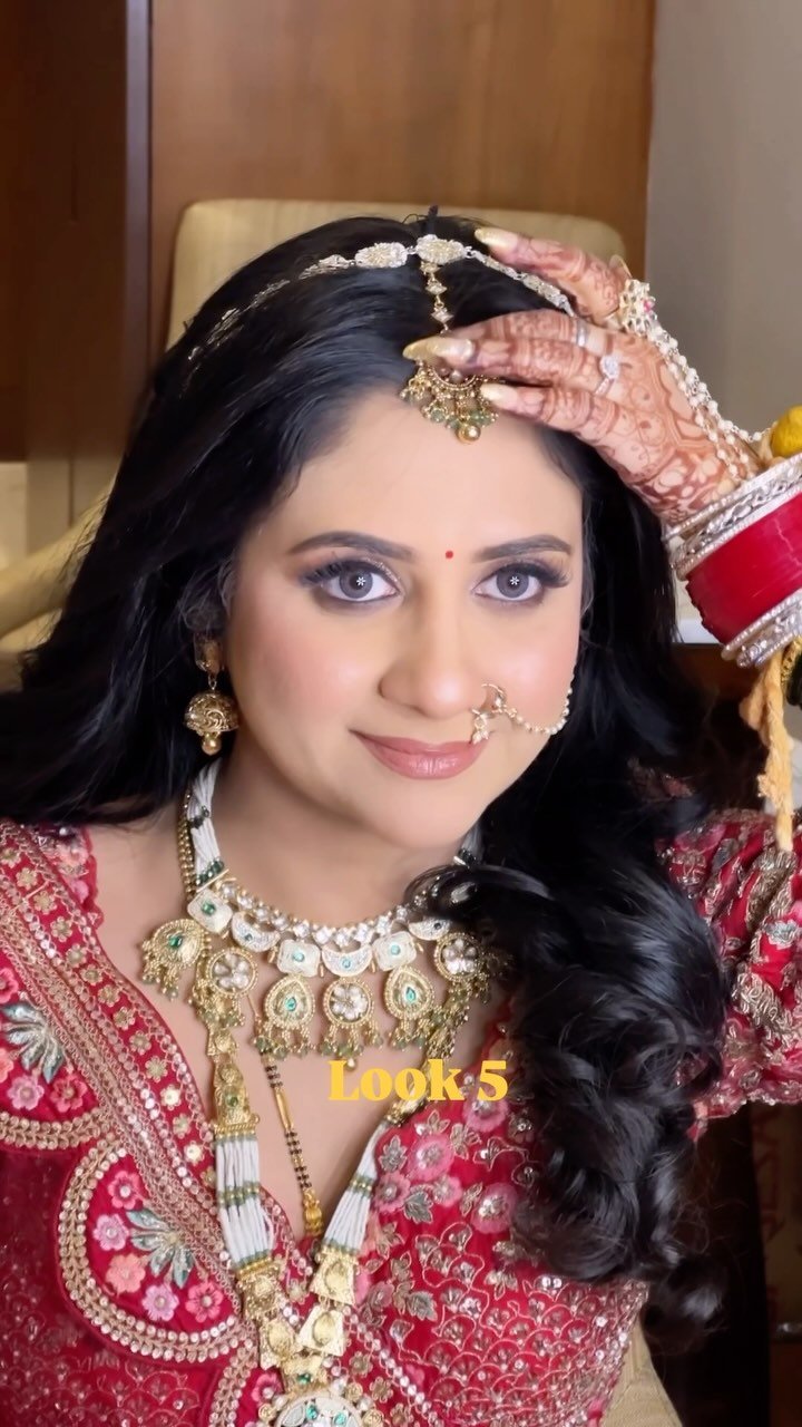 North Indian wedding makeup reel by Tejaswini Makeup Artist
