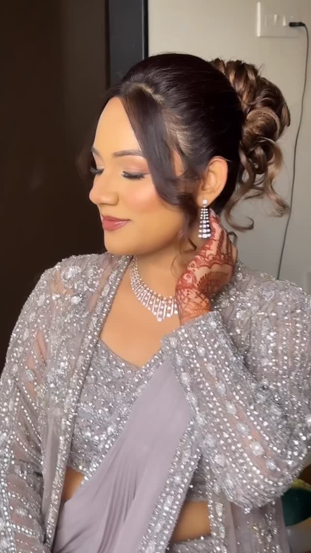 Punjabi cocktail makeup reel by Tejaswini Makeup Artist