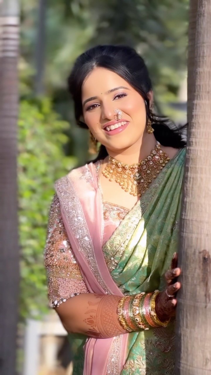 Marathi wedding makeup reel by Tejaswini Makeup Artist