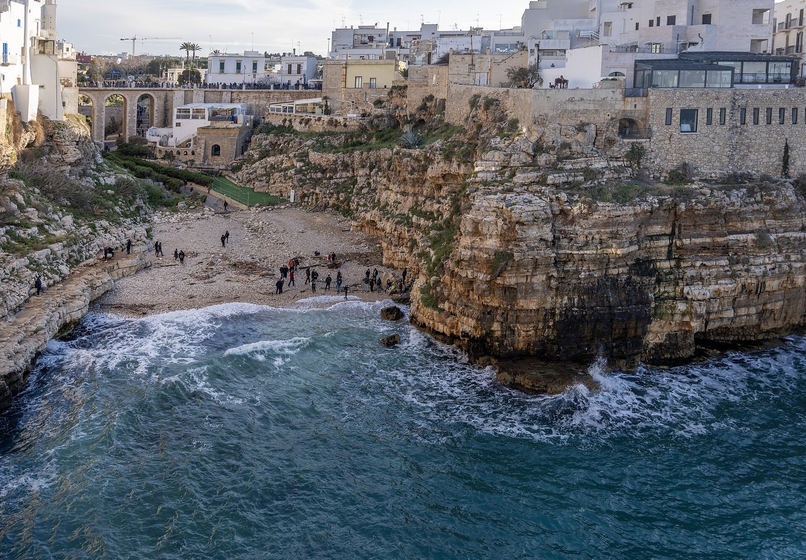 Lama Monachile cove, Polignano a Mare