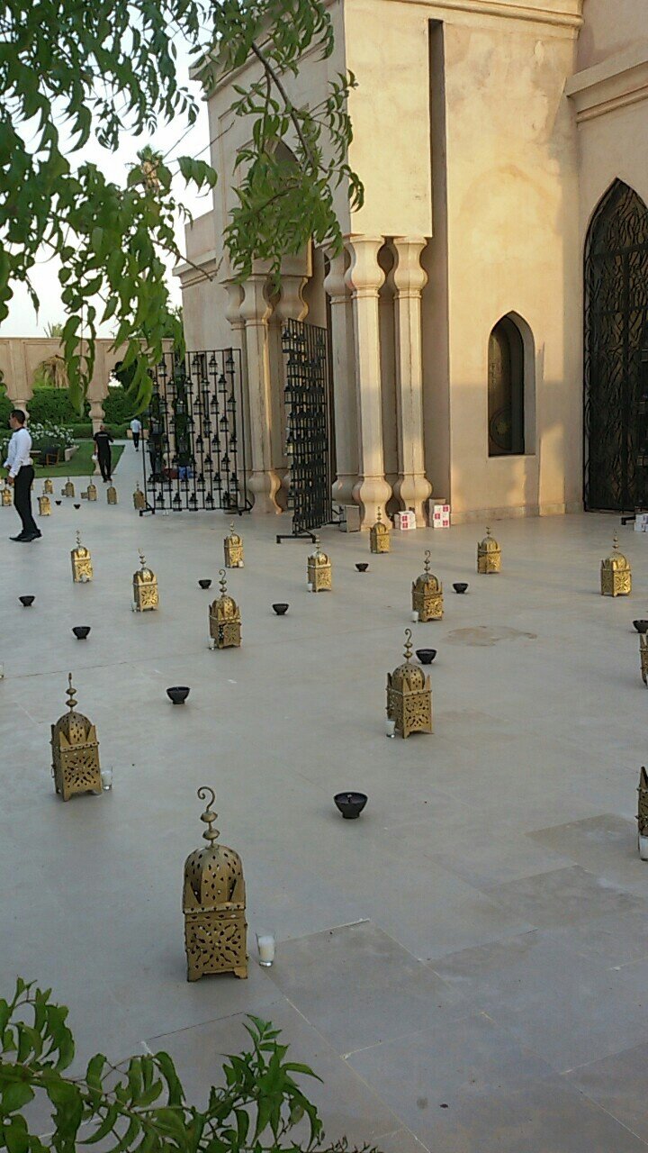 Palais Namaskar — a lantern-lit evening set-up
